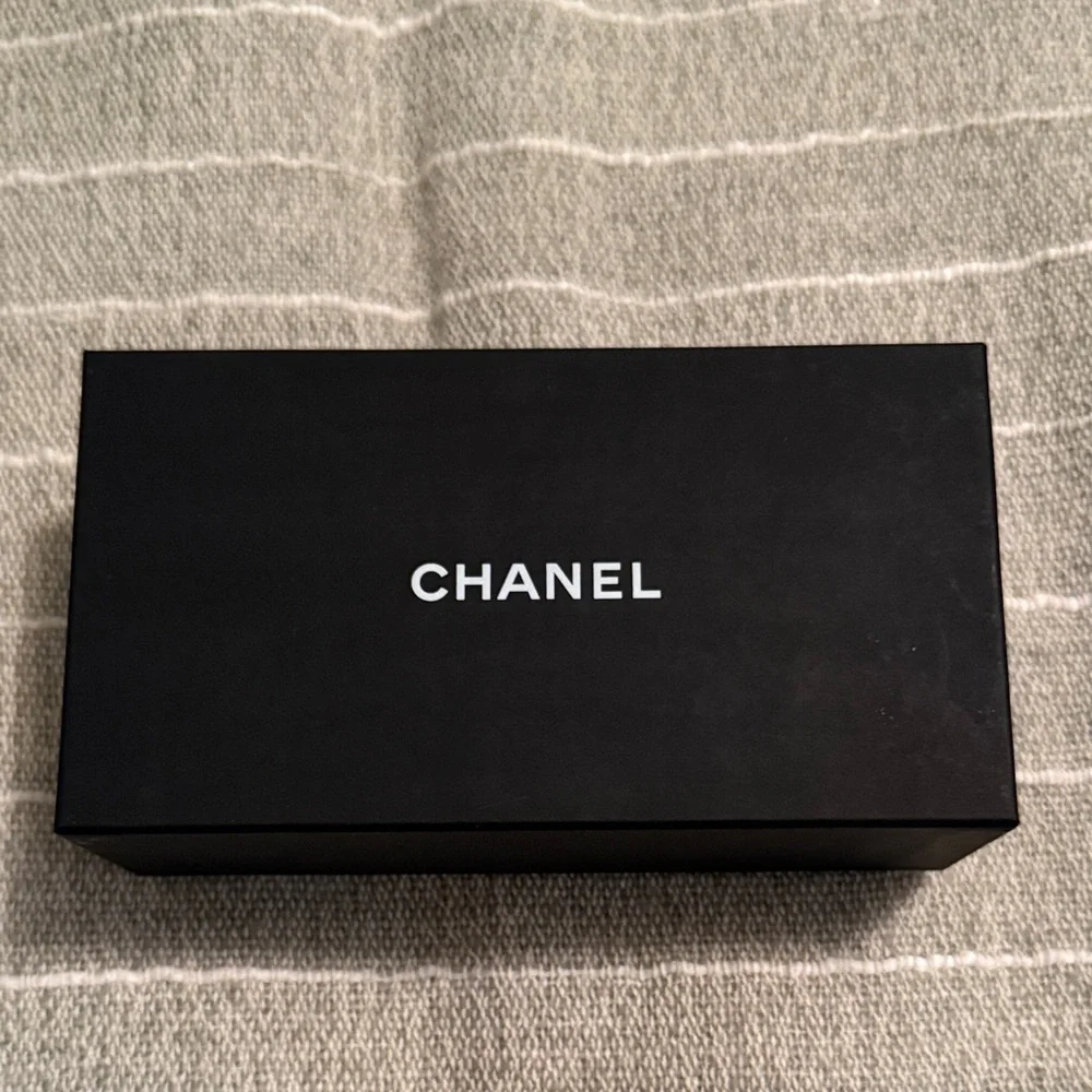 CHANEL Sunglasses box Black with instructions and cards
